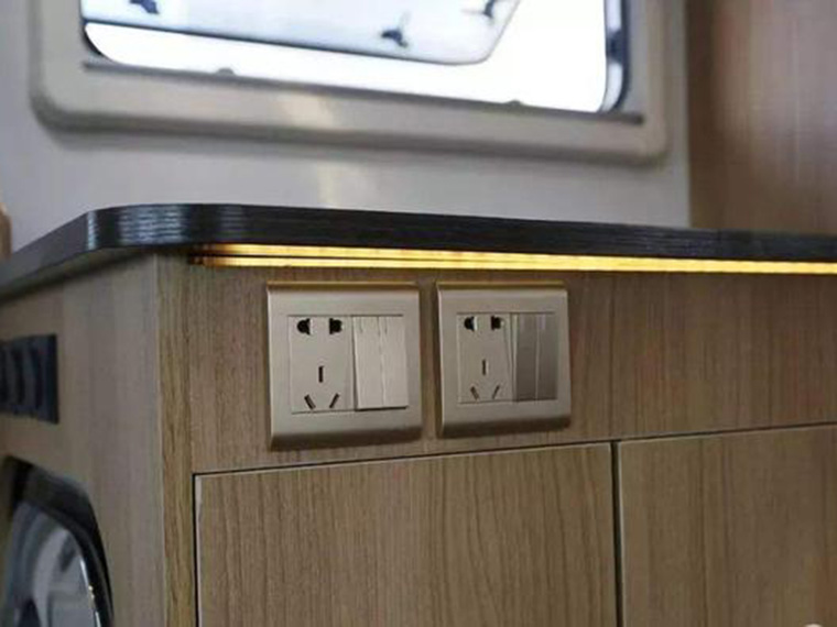 裝修一定要在這八處裝插座，不然三年后必后悔！