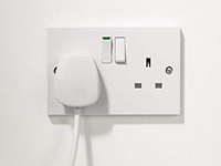 裝修百科：室內(nèi)電源插座距離地面多高比較合適呢？